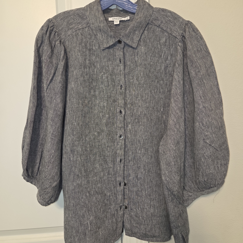 Chico's Size 3 Blue Linen Button-Up Top